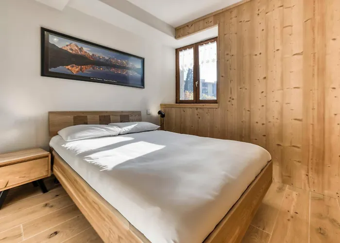 Nid Du Pic - Cozy Alpine Retreat With Private Garden In شقة