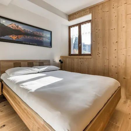 Nid Du Pic - Cozy Alpine Retreat With Private Garden In 公寓