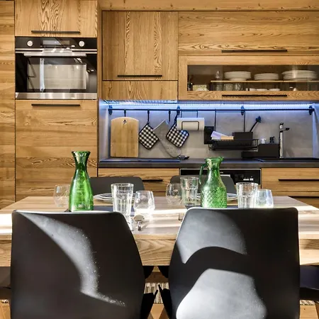 Nid Du Pic - Cozy Alpine Retreat With Private Garden In 公寓 霞慕尼