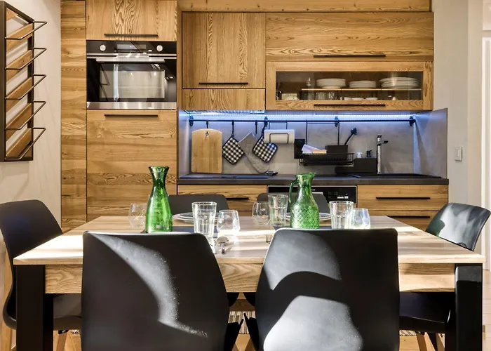 Nid Du Pic - Cozy Alpine Retreat With Private Garden In 公寓 霞慕尼